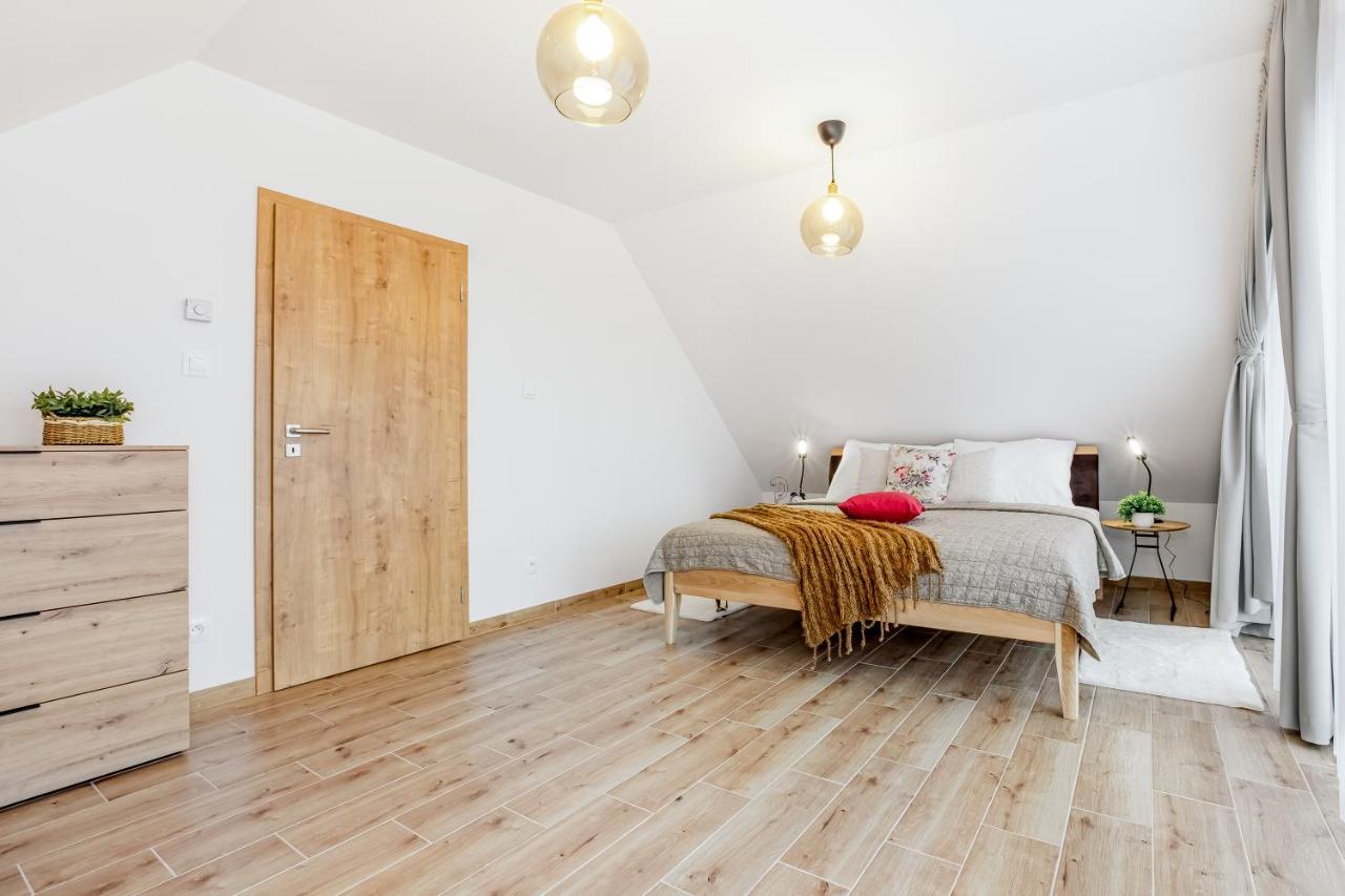 Apartmany Karlovy Dvory Horní Planá 外观 照片
