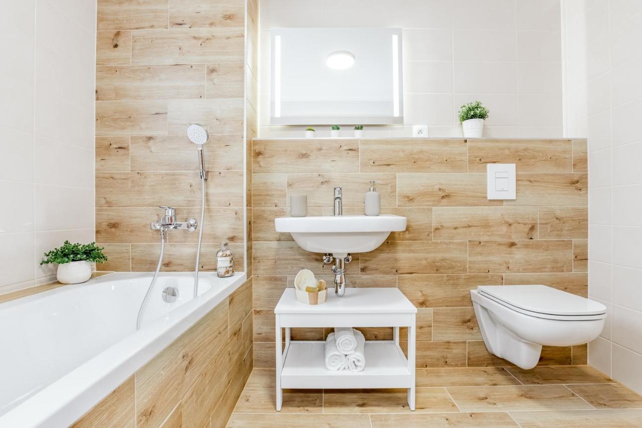 Apartmany Karlovy Dvory Horní Planá 外观 照片