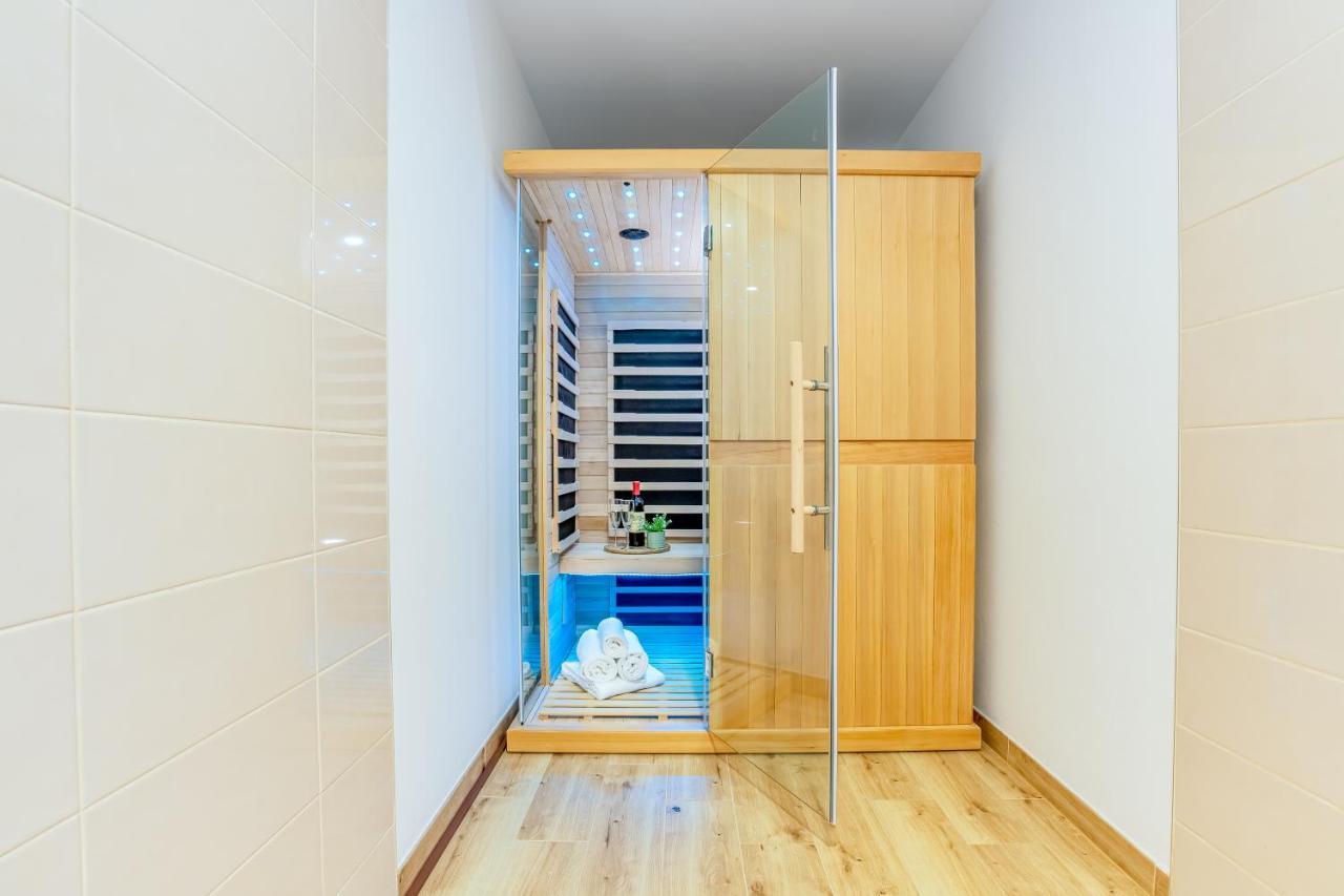 Apartmany Karlovy Dvory Horní Planá 外观 照片
